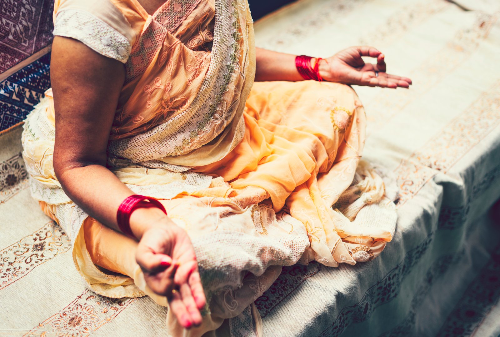 Featured image for “YOGA: Da stile di vita individuale a patrimonio universale dall’UNESCO”